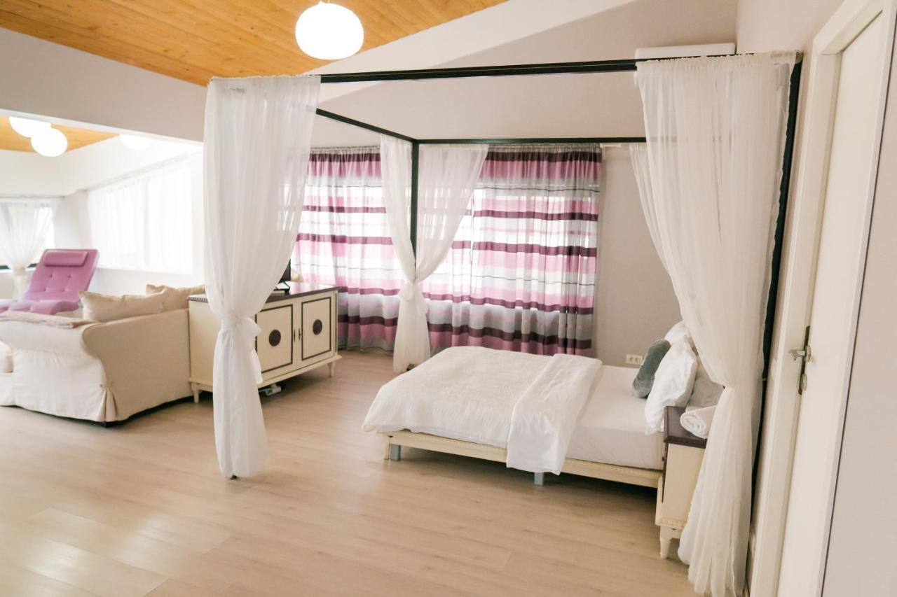 Chic Studio Bukares Bagian luar foto