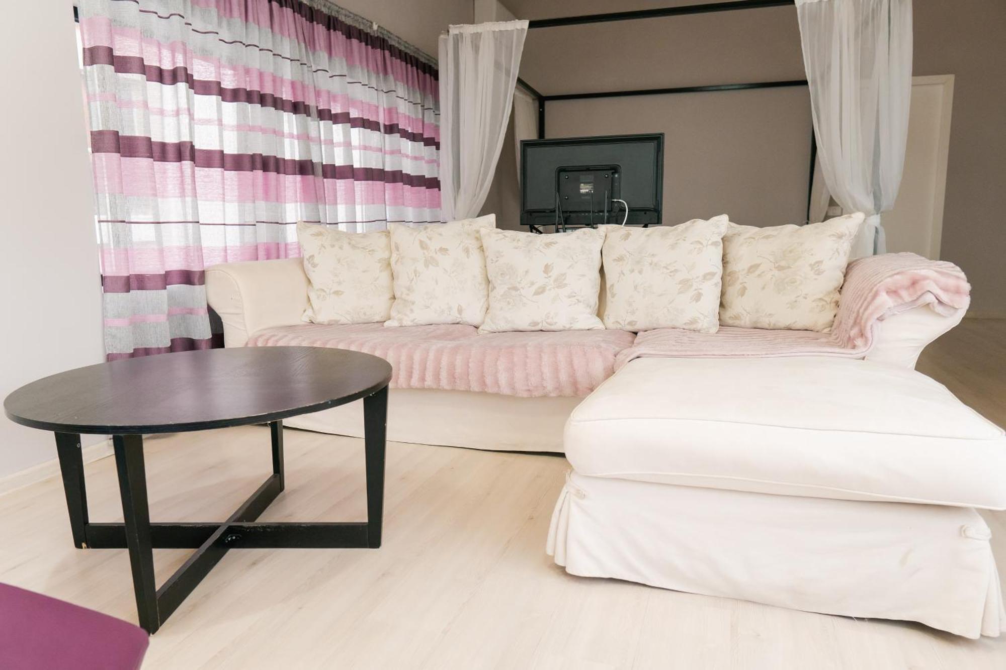 Chic Studio Bukares Ruang foto